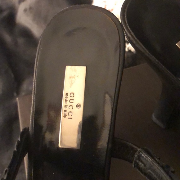 VINTAGE GUCCI rare ruffled leather sandals heels slides - Picture 3 of 13